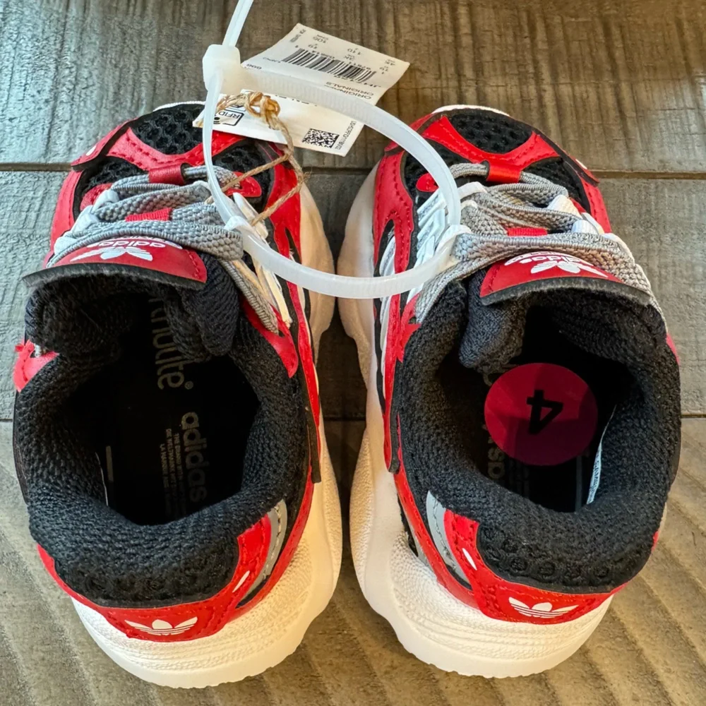 Adidas Originals Ozmillen Baby/Toddler Shoes Size 4K (NWT)